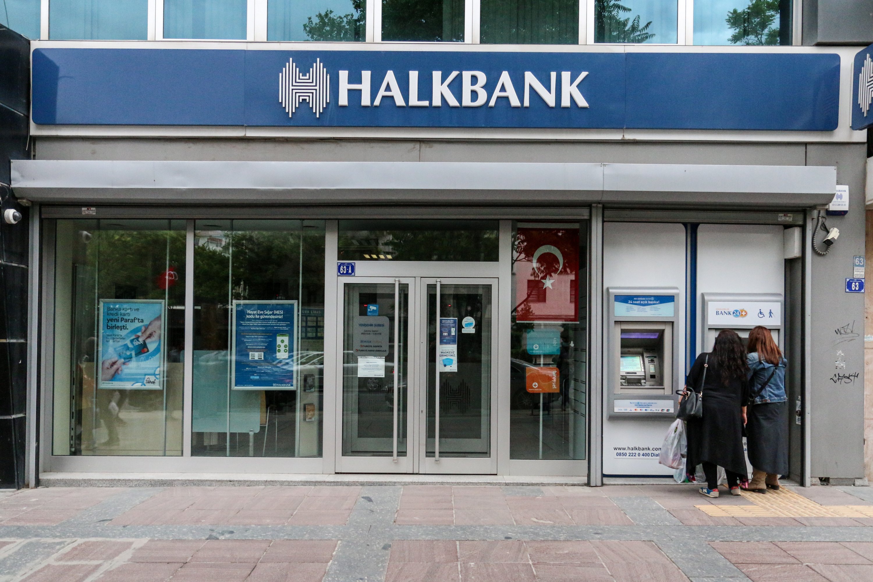 Halkbank Personel Alımı Süreci Nasıl İşliyor?